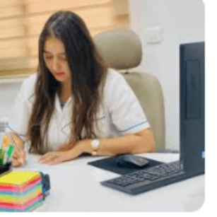 Dr Rania Hadhri